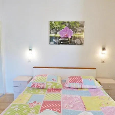 Kleines In Der Ersten Etage Appartamento *